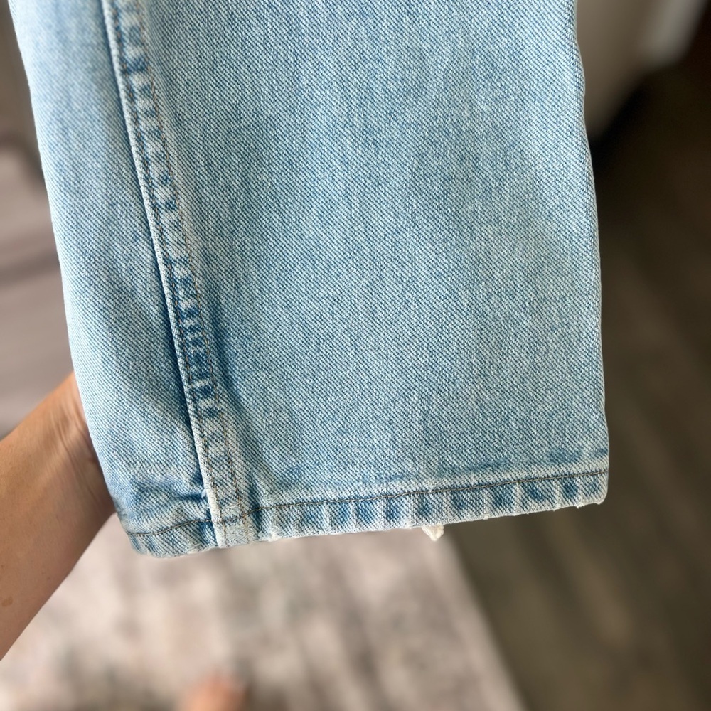 Vintage Wrangler Women's Light Wash Denim Jeans- Size 32 - Picture 3 of 5